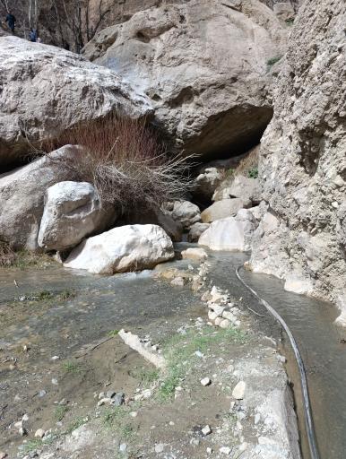 عکس آبشار رود معجن