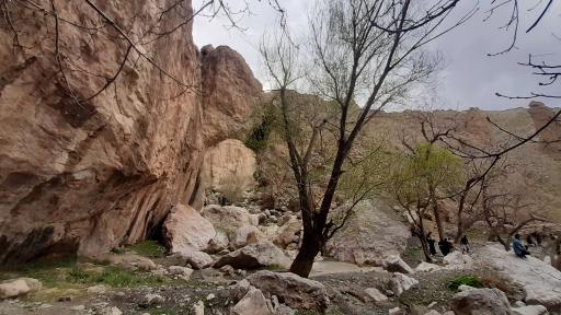 عکس آبشار رود معجن