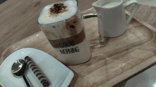 عکس کافی شاپ الیزه