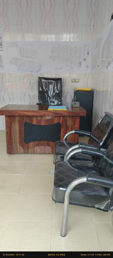 عکس مشاور املاک آتش بهار