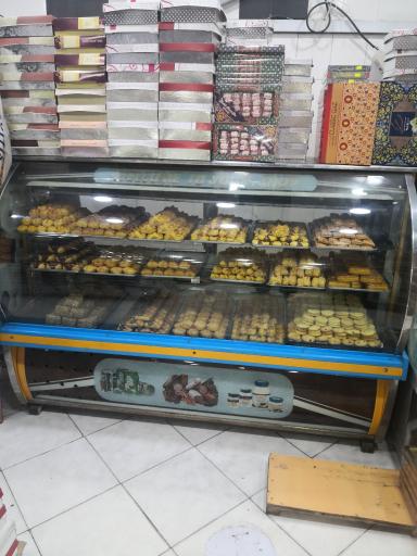 عکس شیرینی سرای تهران