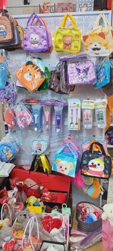 عکس فروشگاه ماگ بوووم 