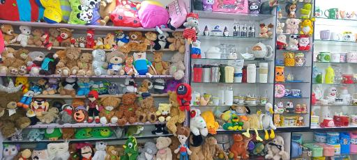 عکس فروشگاه ماگ بوووم 