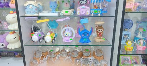 عکس فروشگاه ماگ بوووم 