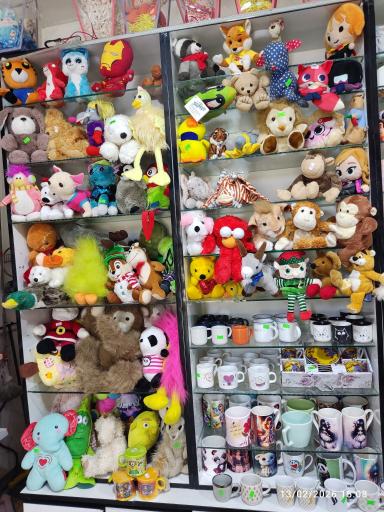 عکس فروشگاه ماگ بوووم 