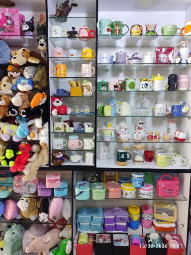 عکس فروشگاه ماگ بوووم 