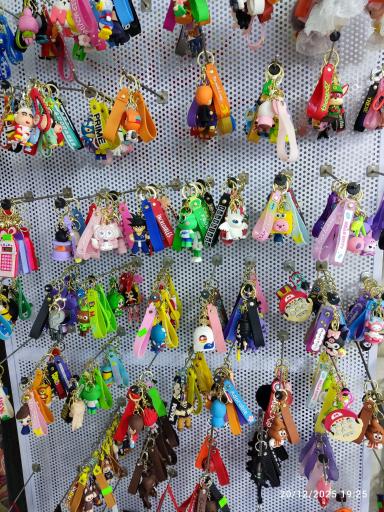 عکس فروشگاه ماگ بوووم 