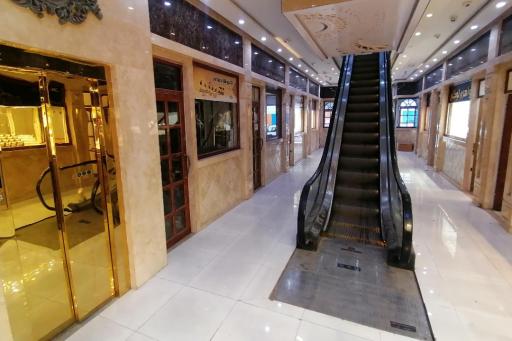 عکس مرکز تجاری مجدی نسب