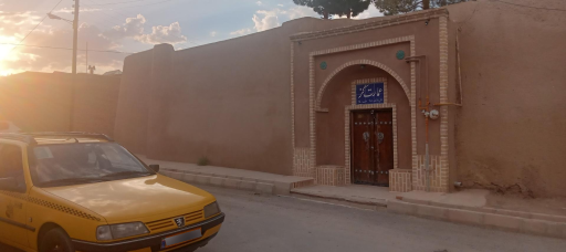 عکس عمارت جزن(گز) دامغان