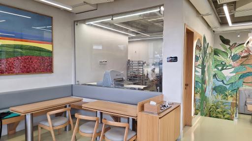 عکس کافه رستوران میورا