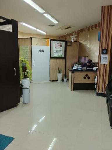 عکس دکتر یدالله احراری