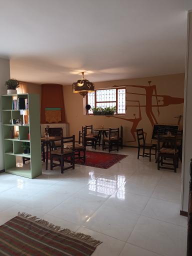 عکس کافه کتاب خانه تجربه ۲