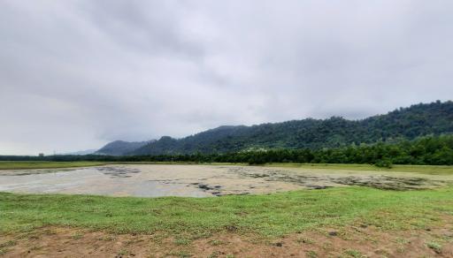 عکس دریاچه پیرهرات