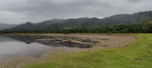 عکس دریاچه پیرهرات