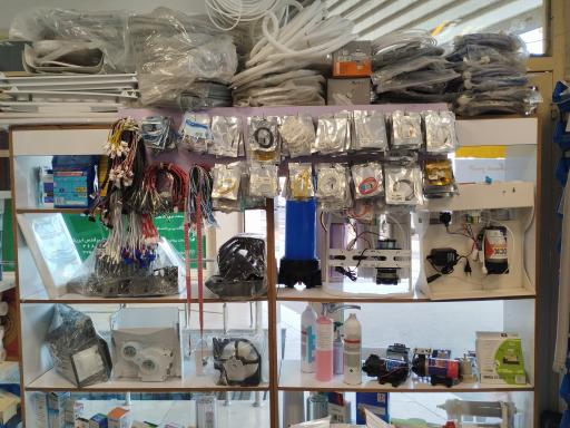 عکس تعمیرات برد لوازم خانگی