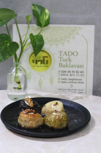 عکس باقلوا استانبولی تادو