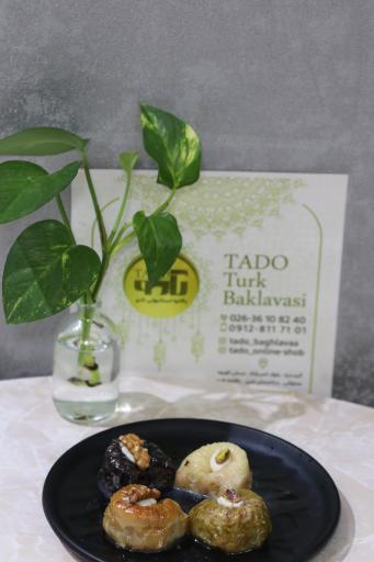 عکس باقلوا استانبولی تادو