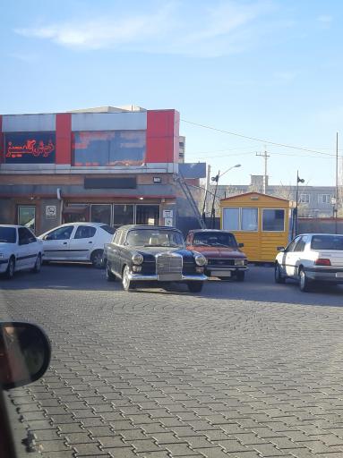 عکس پمپ بنزین افتخاری