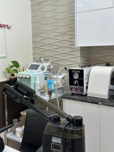 عکس مطب متخصص زنان و پوست و زیبایی دکتر شیرین علیزاده