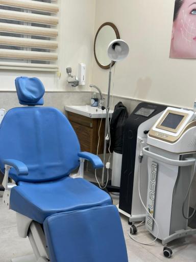 عکس مطب متخصص زنان و پوست و زیبایی دکتر شیرین علیزاده