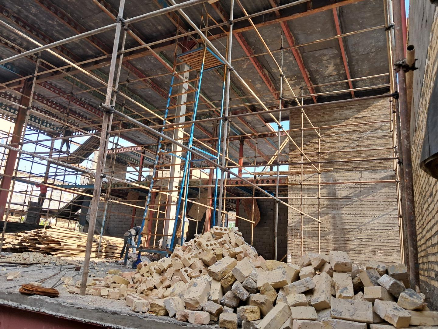 عکس مسجد امام (در حال ساخت)