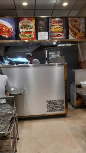 عکس ساندویچ مترو