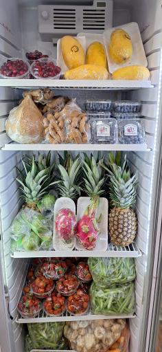 عکس سوپر میوه صدرا خان