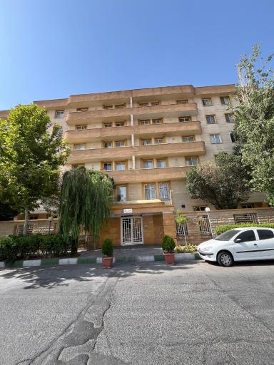 عکس ساختمان پرستو