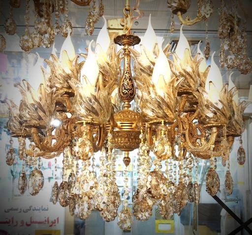 عکس لوستر قصر نور