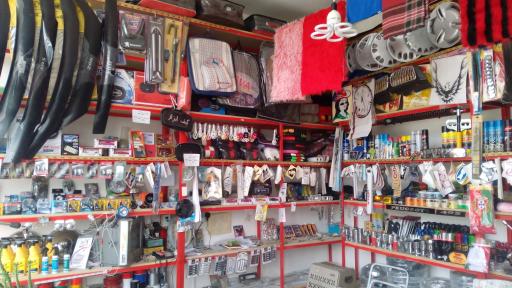 عکس تابلو نویسی و اسپورت سعید فتحی