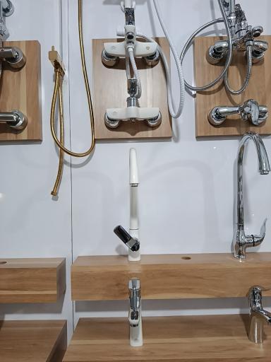 فروشگاه لوازم خانگی و بهداشتی اندیشه