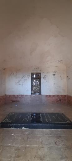عکس مقبره شیخ حسن جوری