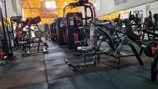 عکس باشگاه ورزشی بانوان اکسیر