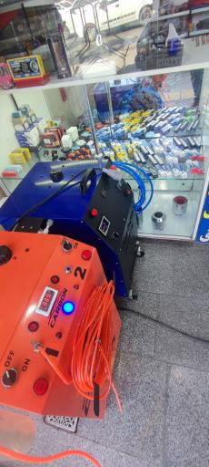 عکس فروشگاه لوکس و اسپرت خودرو امید