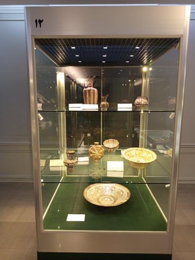 عکس موزه رضا عباسی