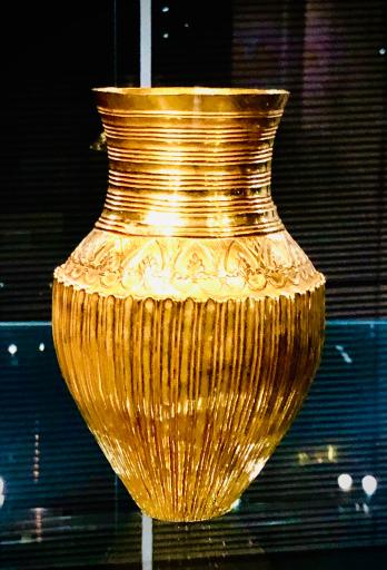 عکس موزه رضا عباسی