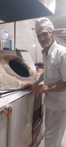 عکس نانوایی فطیر سنتی