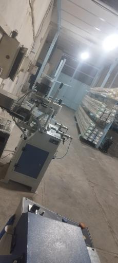 عکس کارگاه تولید پنجره آواوین