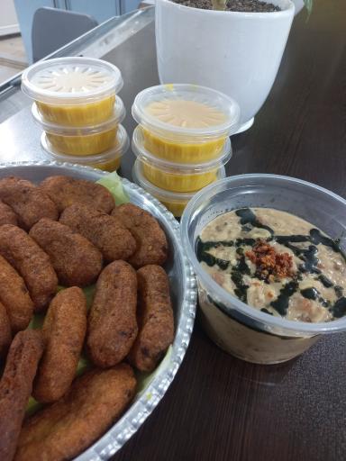 عکس آشپزخانه و تهیه غذا سره پز 