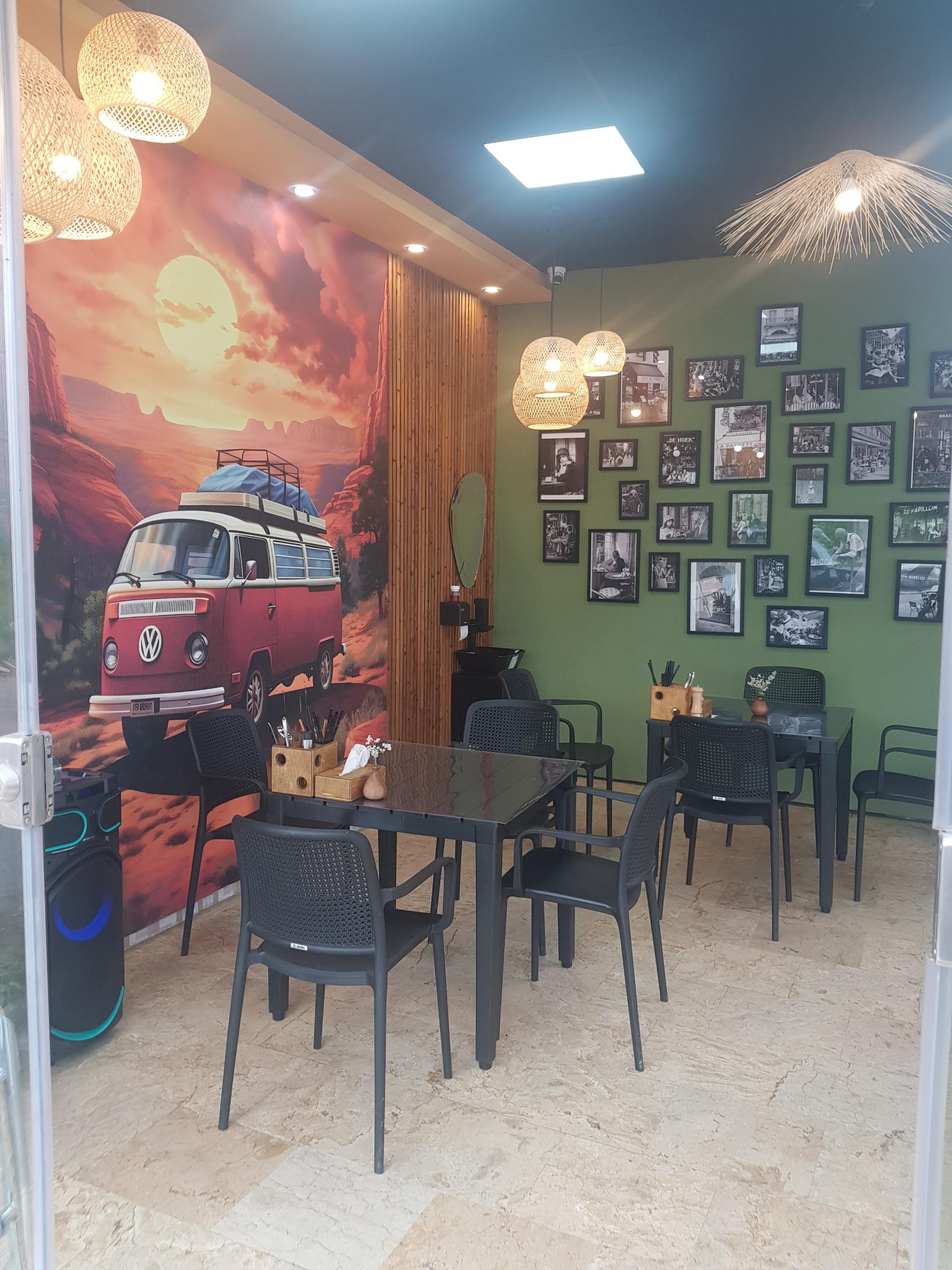 عکس کافه رستوران حرو