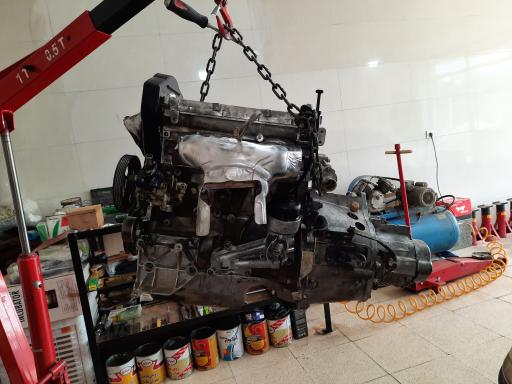 عکس تعمیرگاه تخصصی باواریا