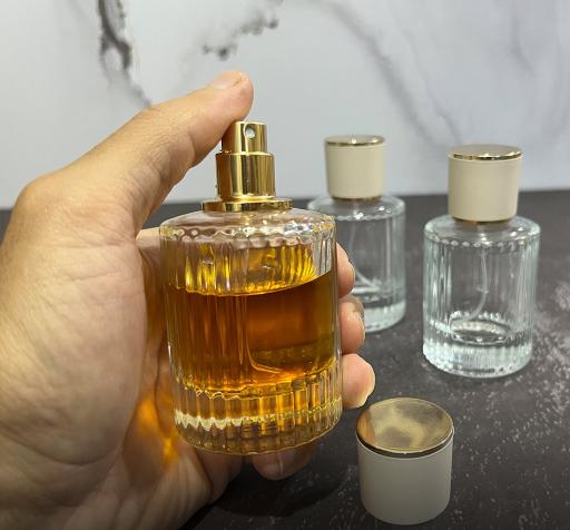 عکس فروشگاه عطر حمید شارابوت
