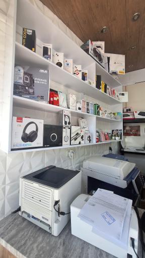 عکس کافی نت تکنو موبایل