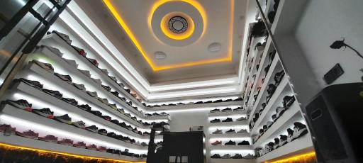 عکس کتونی اورجینال مرادی