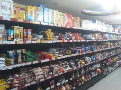 عکس فروشگاه افق کوروش