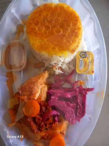 عکس تهیه غذا و کته کبابی لاهیجان