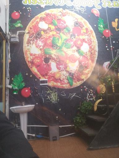 عکس فست‌فود آوازه