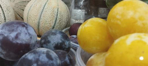 عکس میوه فروشی دشتبانی