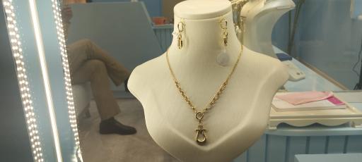 عکس گالری طلا و جواهرات ثروت