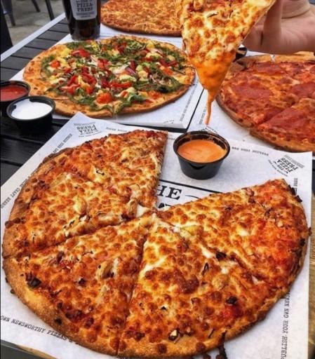 عکس رستوران بام صدر